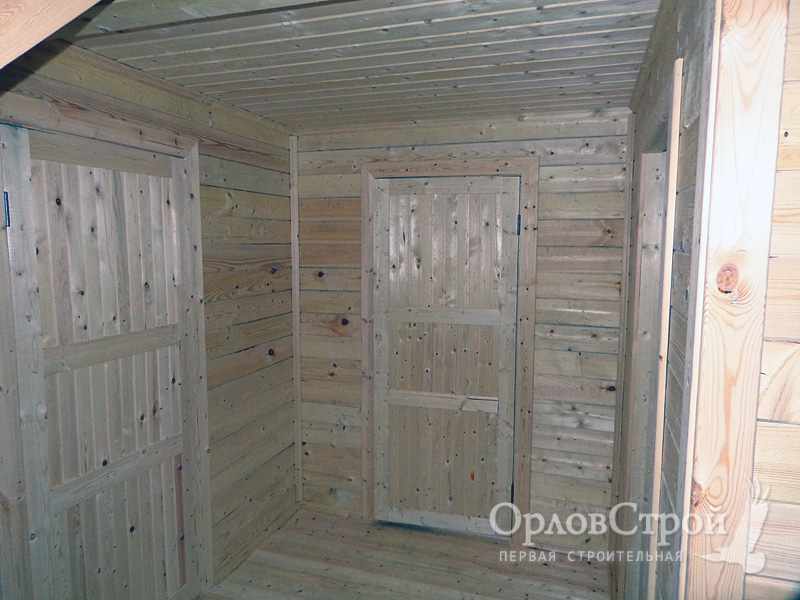Филенчатые двери для деревянного дома