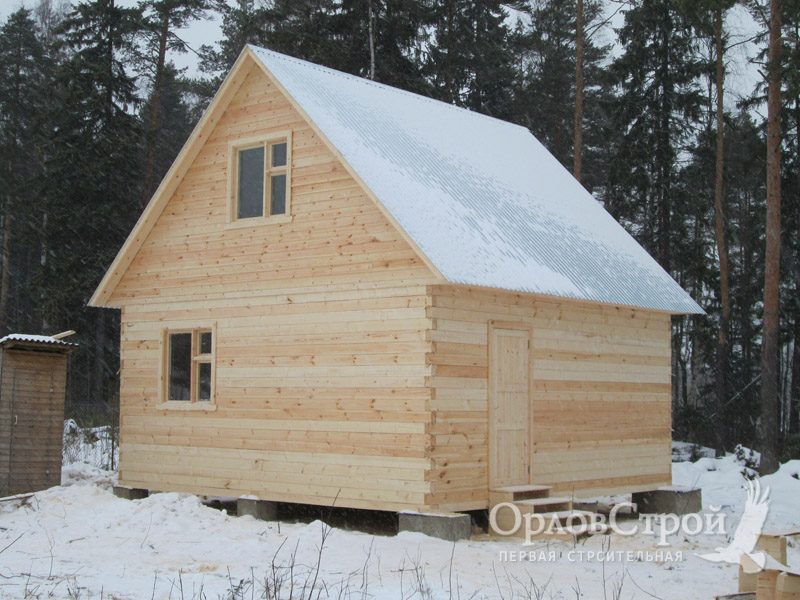 Зимнее строительство дома из профилированного бруса